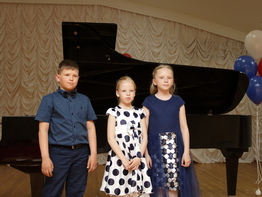 19 мая в КДЦ «Октябрь» прошел IV районный конкурс исполнительского мастерства «Юные музыканты Ханты-Мансийского района».